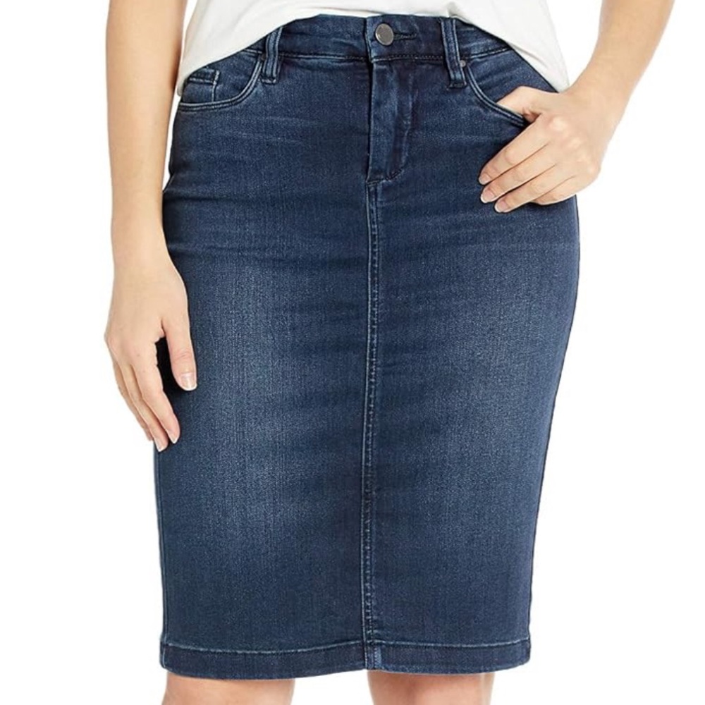 NWT BLANK NYC Skirt Denim Pencil Skirt NEW High Waisted Dark Blue 90s Sold Out